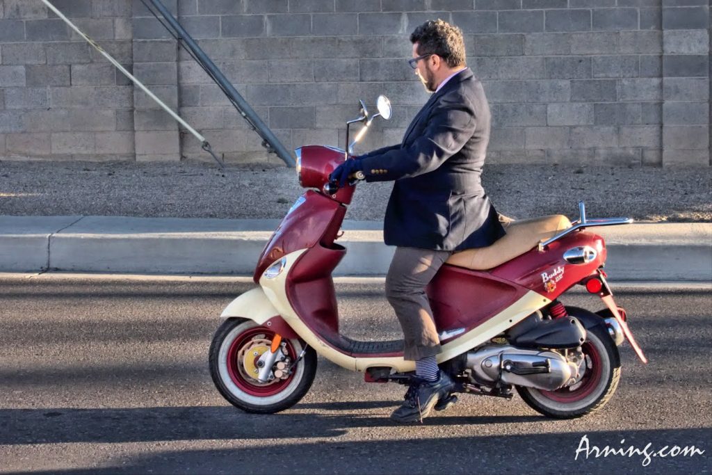 Rush hour commuter 